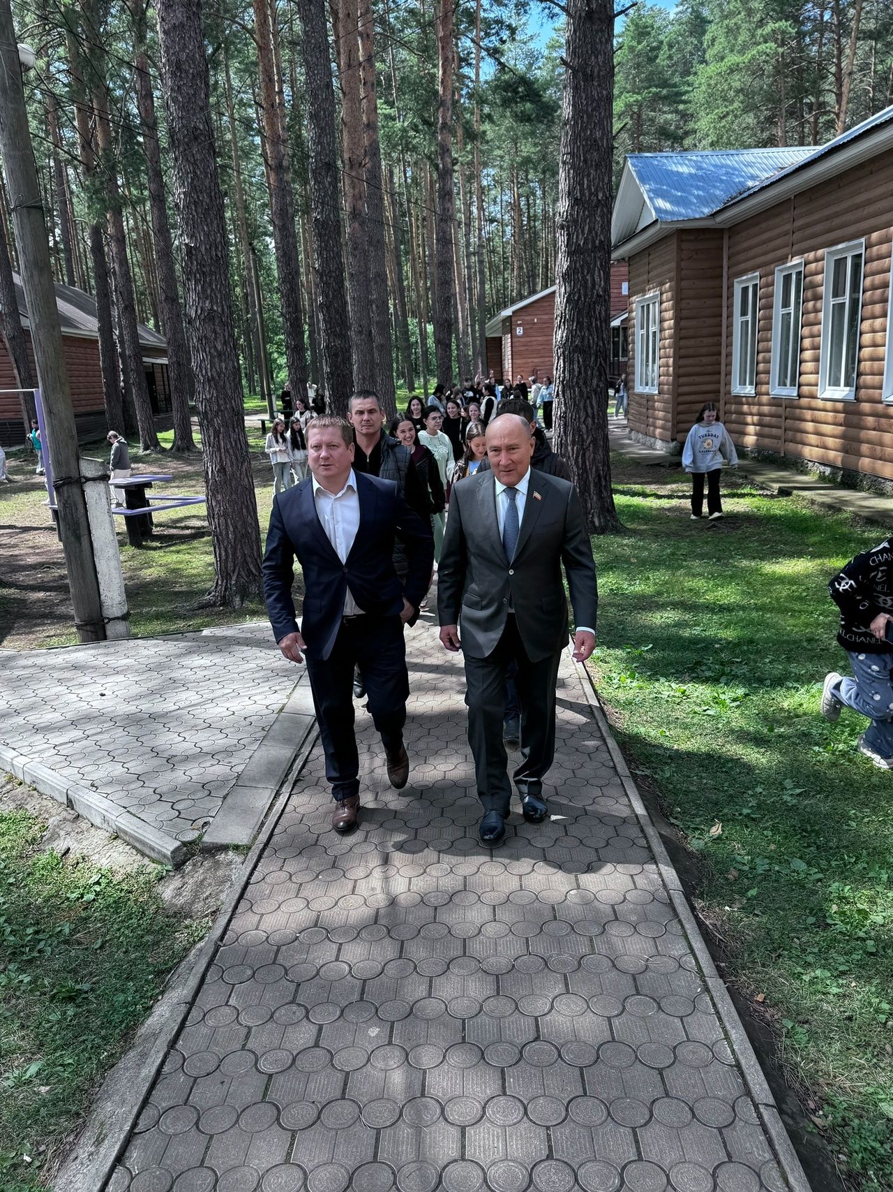 Марат Ахметов посетил детский лагерь «Кама» в Мамадышском районе