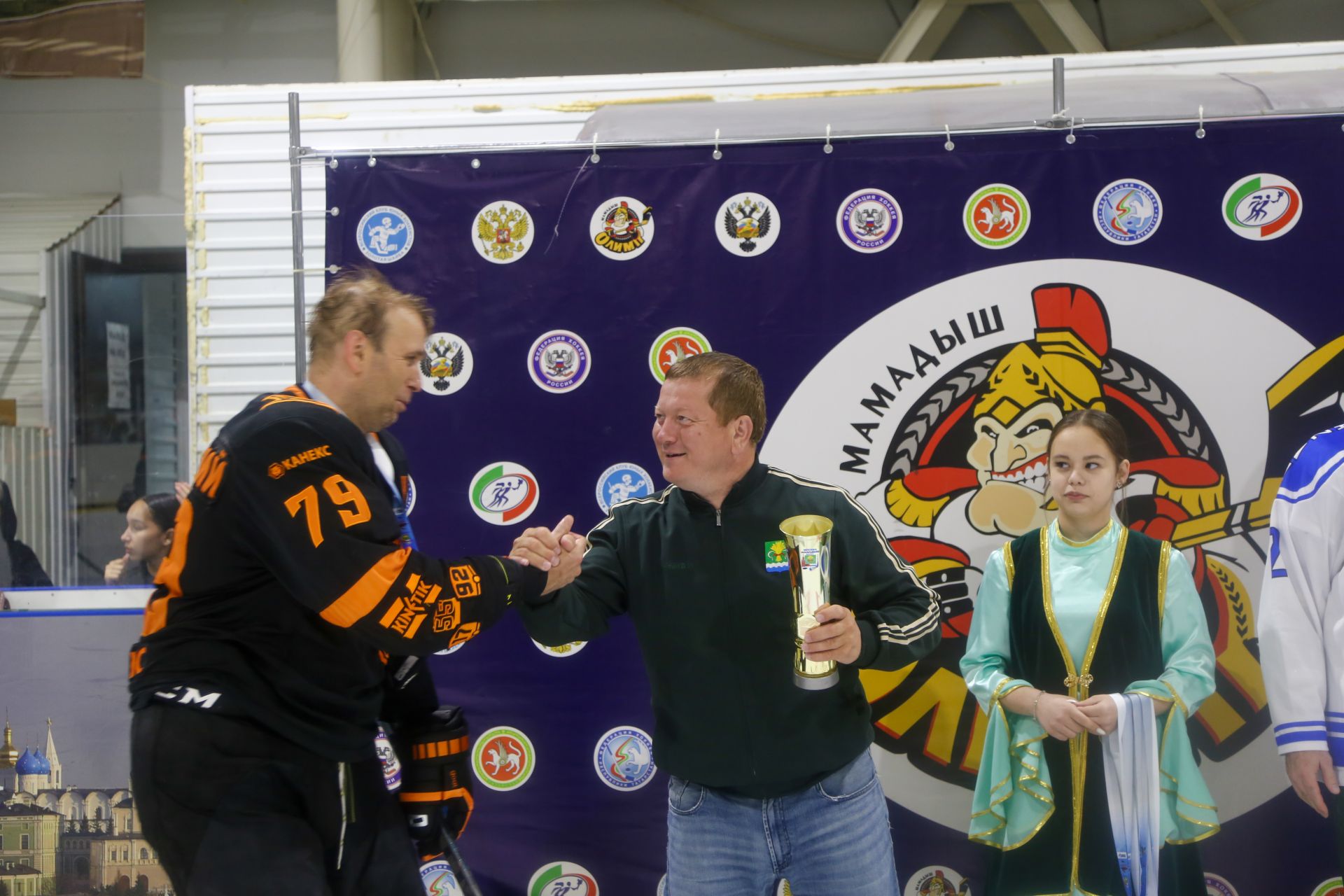 В Мамадыше состоялся спортивный праздник с участием звёздных наставников