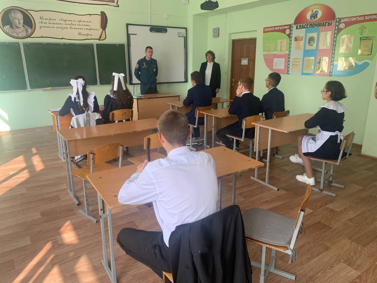 Сотрудники МЧС России провели уроки безопасности для мамадышских школьников