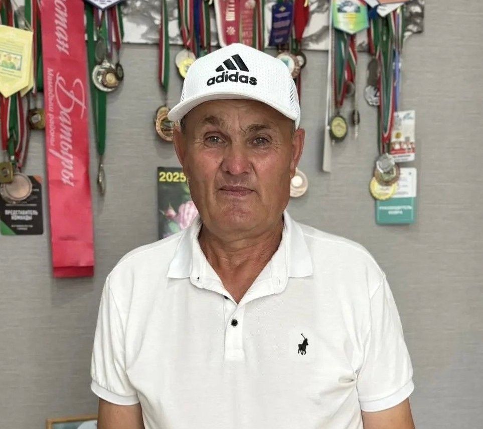 Известный мамадышский борец Григорий Абрамов отметил 50-летие на ковре