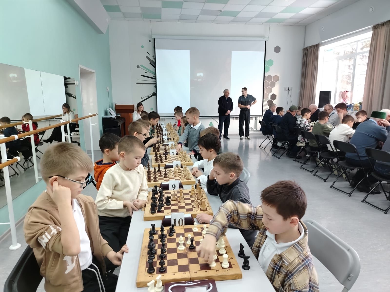 Шахматный турнир объединил спортсменов со всего Татарстана