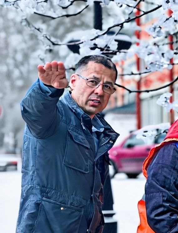 Юбилей в рабочем графике: Дамир Тазиев о битве со снегом и главных ценностях