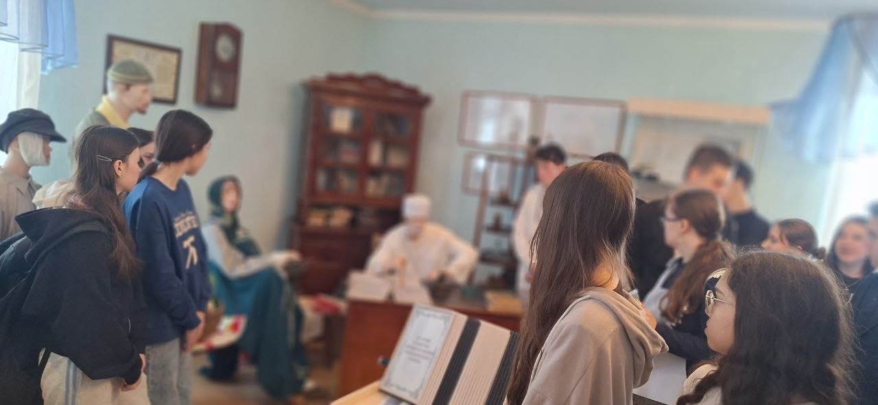 В Мамадышской ЦРБ прошел профориентационный день для школьников