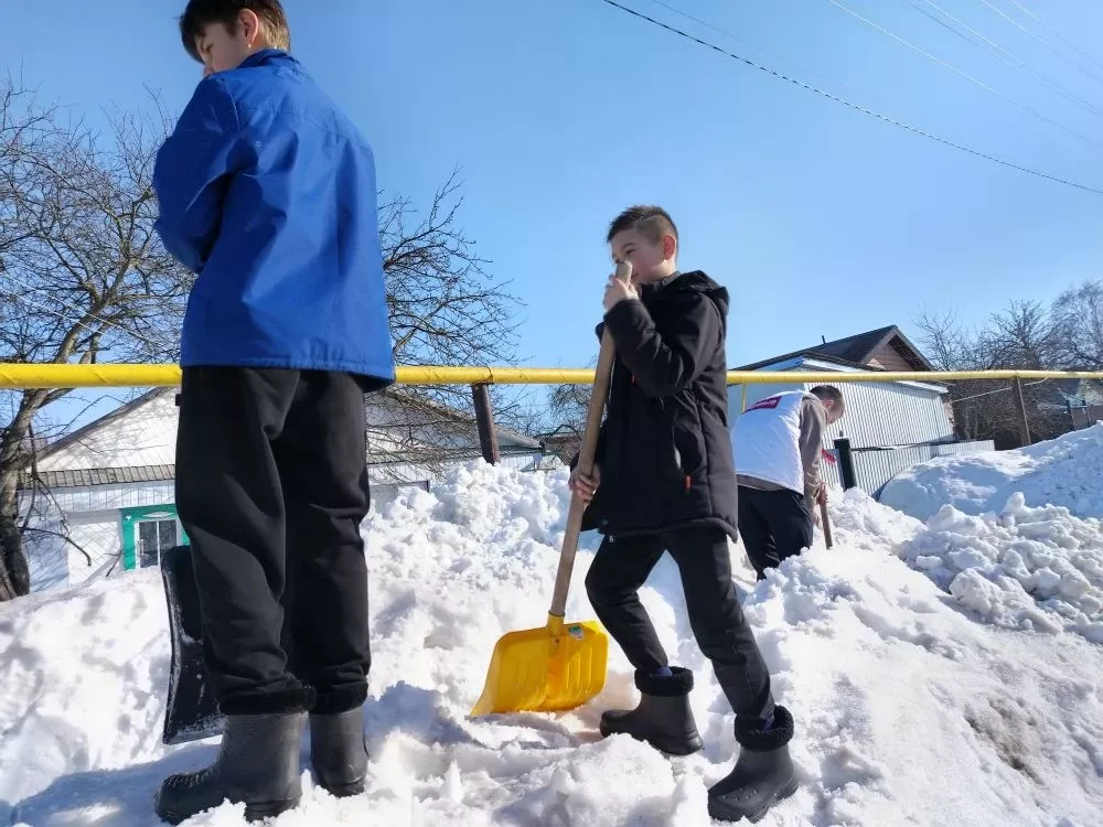 Юные волонтёры из Таканыша помогли семье погибшего героя