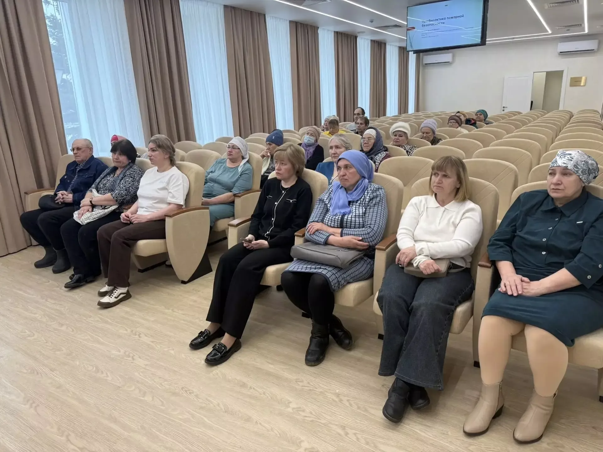 В Мамадыше прошло совещание с опекунскими и приемными семьями