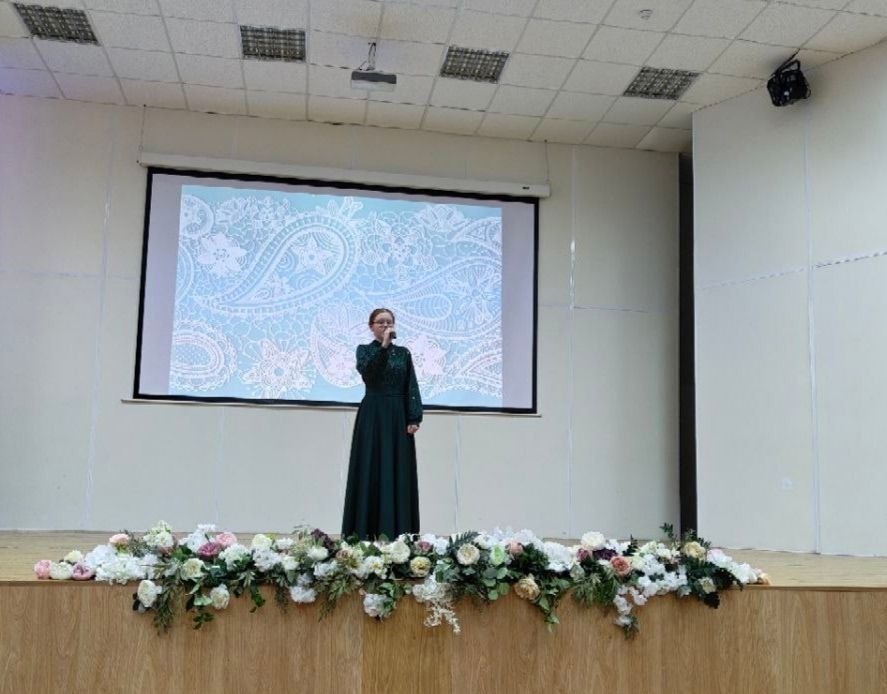 В политехническом колледже Мамадыша поздравили защитников и женщин