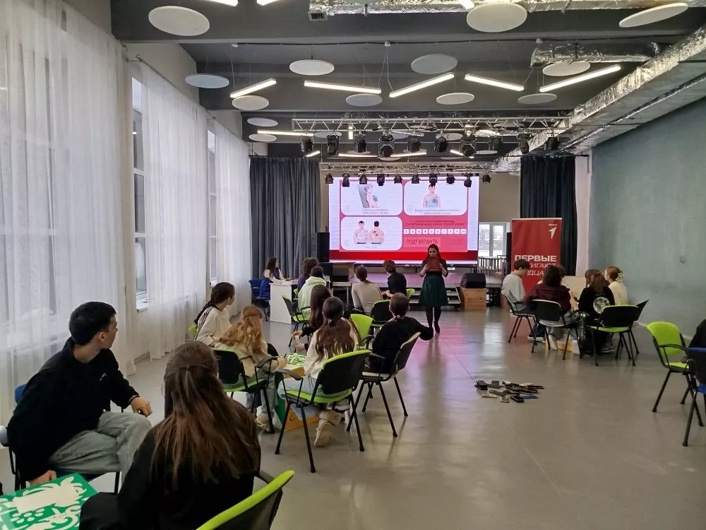 В Мамадыше школьники сразились в деловой игре на знание ПДД