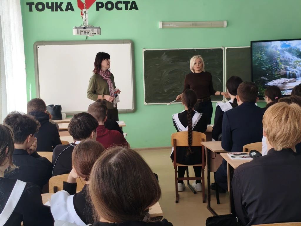 Школьникам Мамадыша рассказали о защите прав потребителей