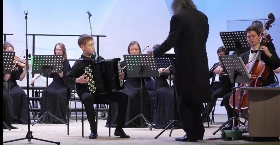 Юные музыканты Мамадыша выступили с оркестром «La Primavera»