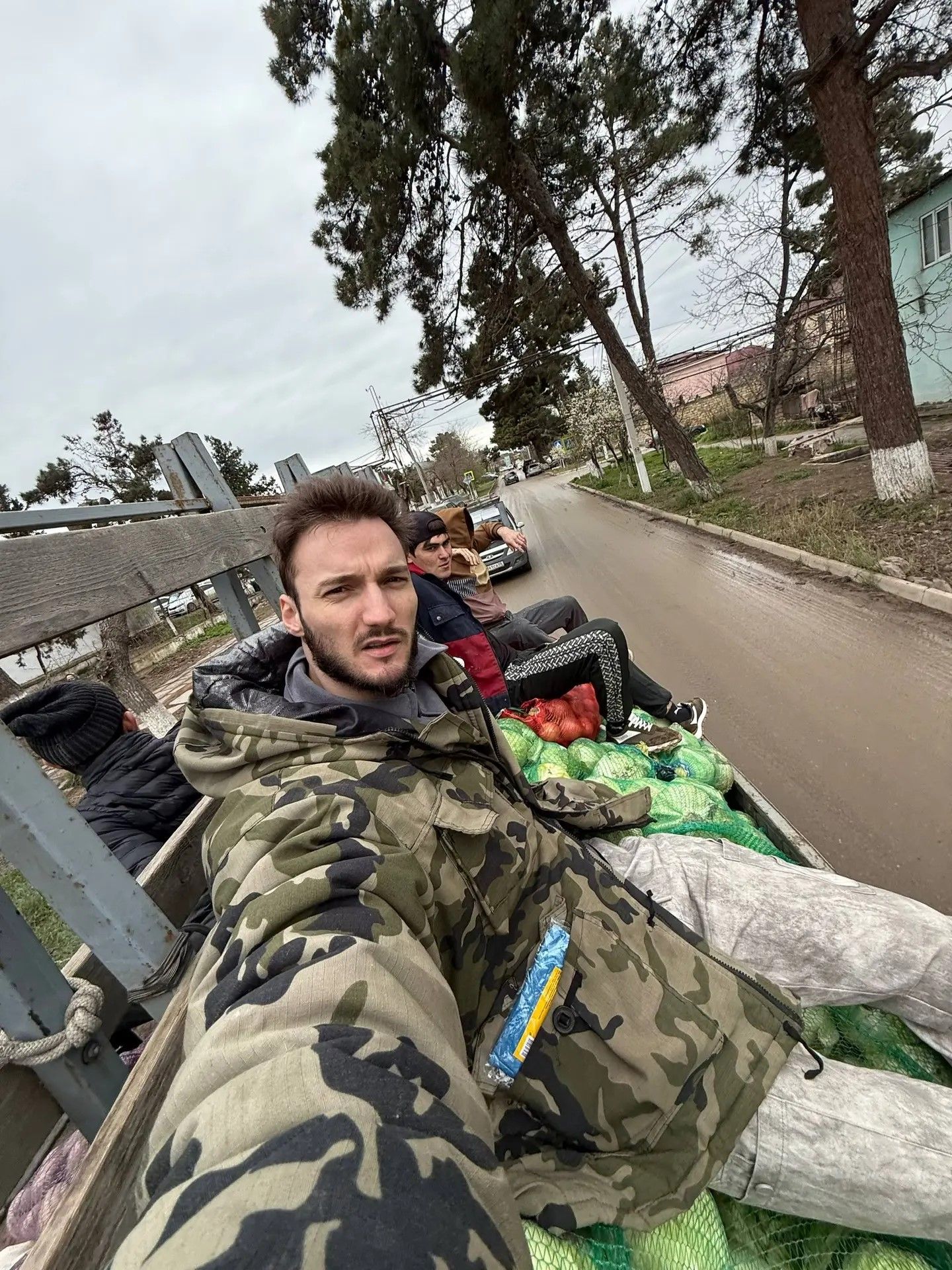 10 дней в Дагестане: расчищали дороги, разбирали дома, спасали животных