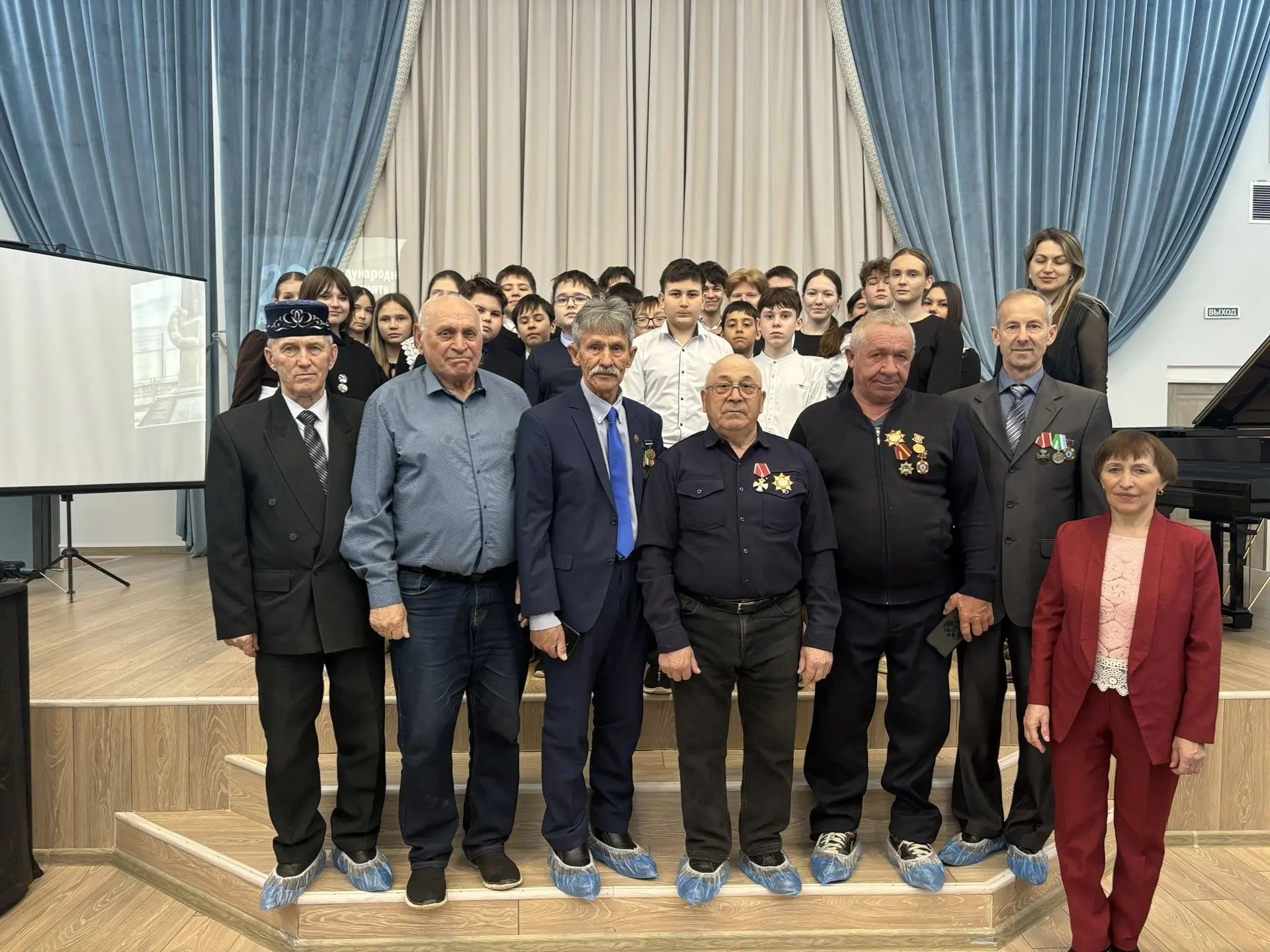 Память о чернобыльской трагедии объединила школьников и ликвидаторов