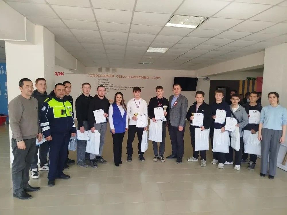 В Мамадышском районе юноши поборолись за победу в конкурсе по автомногоборью