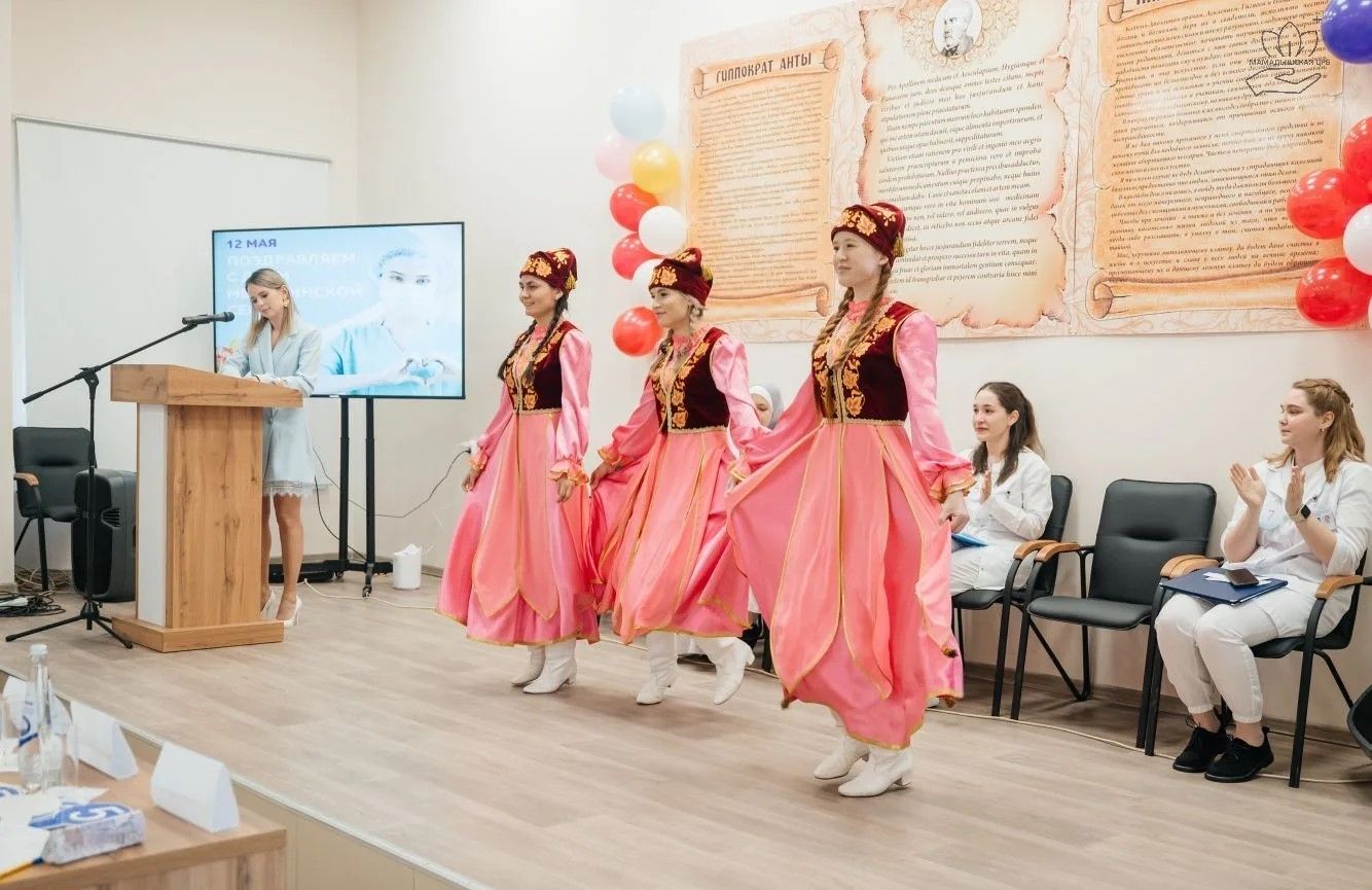 В Мамадышской ЦРБ отметили Всемирный день медицинской сестры