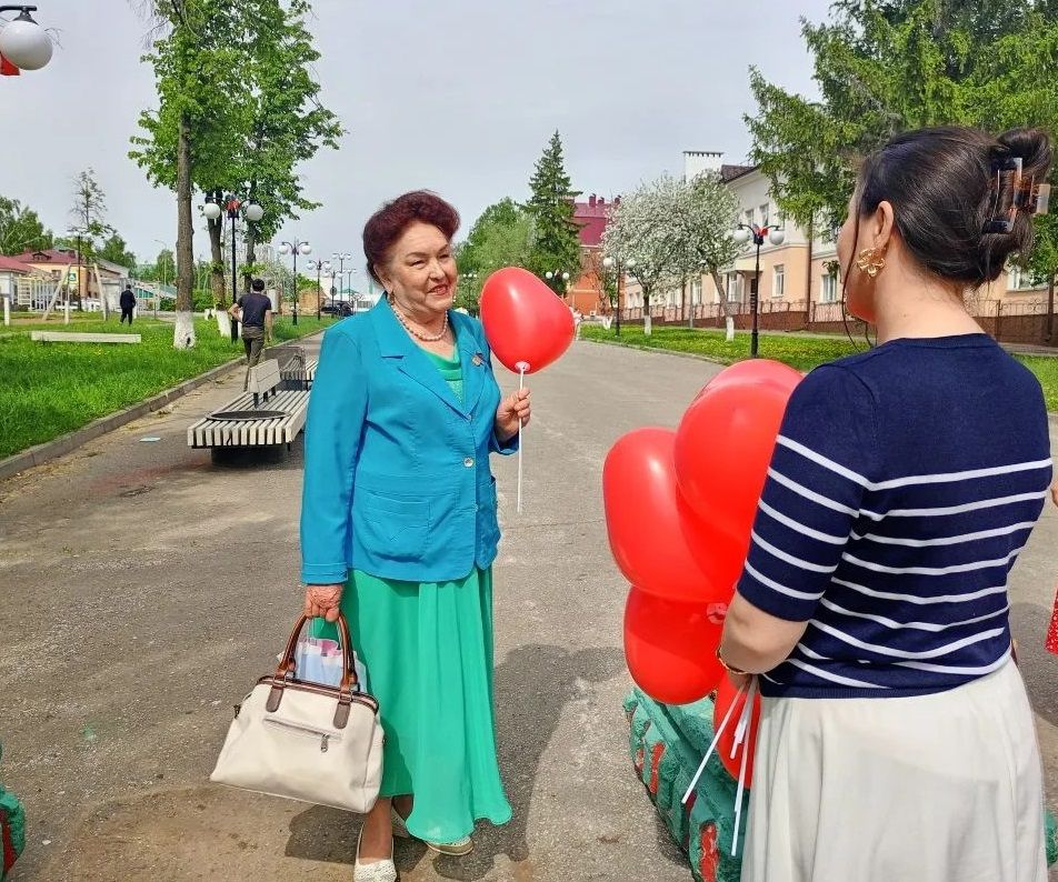 В Мамадыше прошла акция «Поздравь семью»