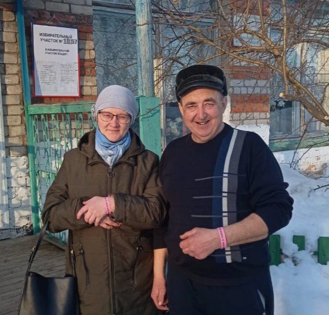 Семейный десант. Как Салават и Милауша Гайнуллины заменяют родных в глубинке