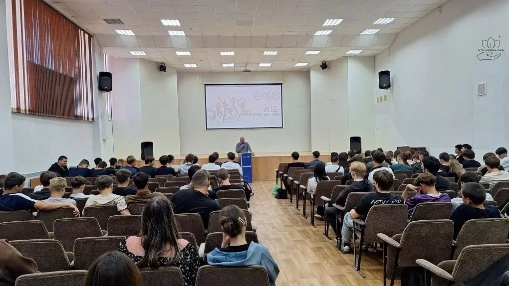 Мамадышским студентам рассказали о механизмах наркозависимости