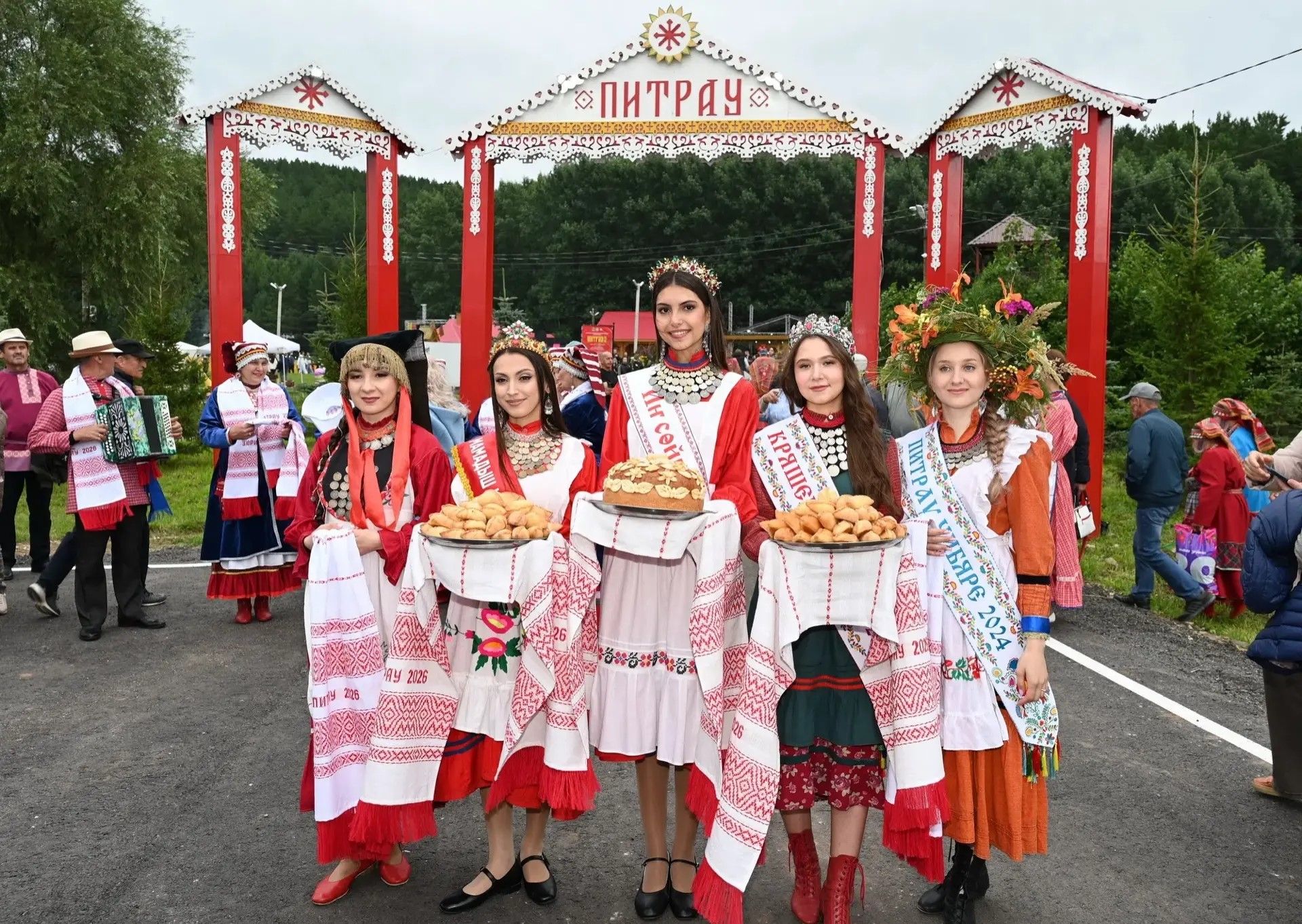 Марат Ахметов благодарит организаторов Питрау за сохранение культурного наследия