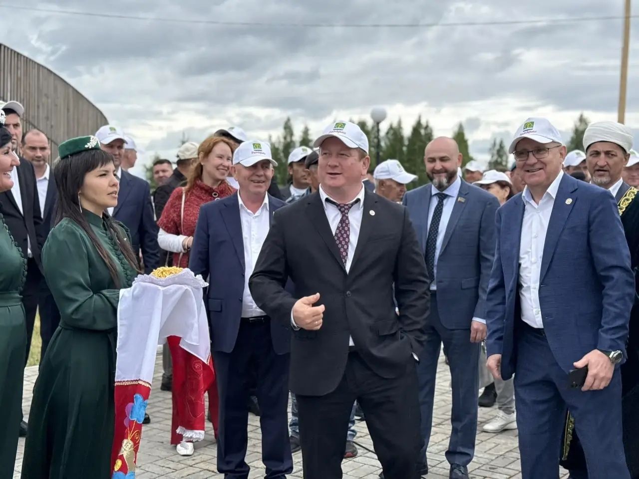 Сегодня День рождения отмечает Глава Мамадышского района Вадим Никитин