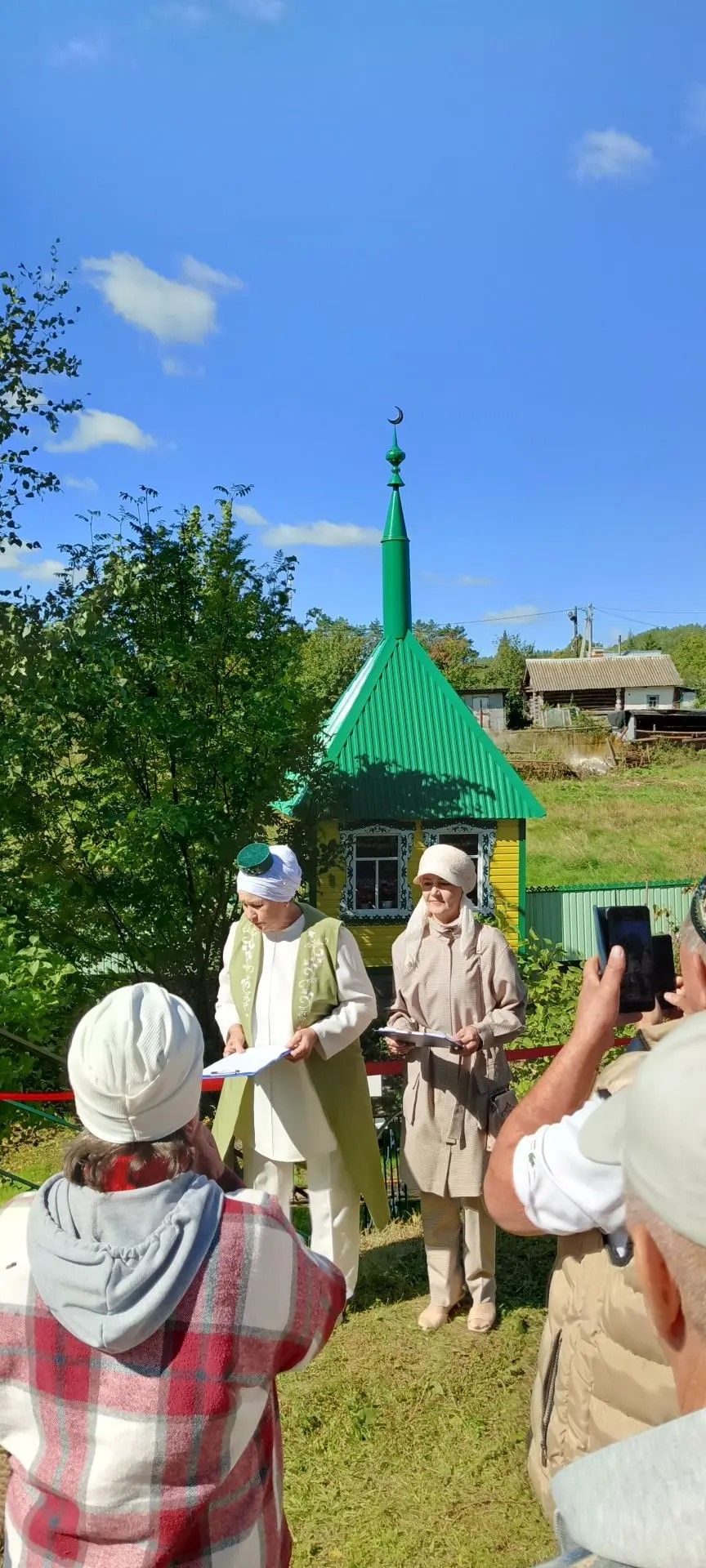 Обновлённый родник в Кемеш Куле стал поводом для большого сельского праздника