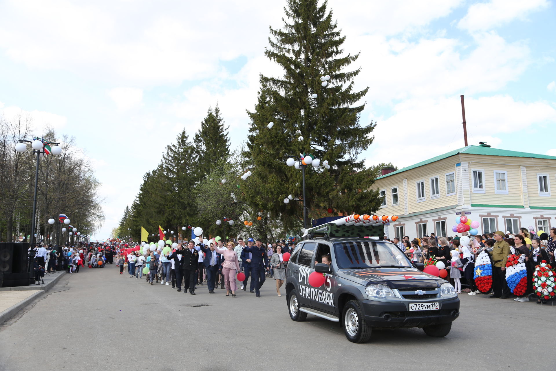 В Мамадыше отпраздновали День Победы: шествие колонн. Часть 3