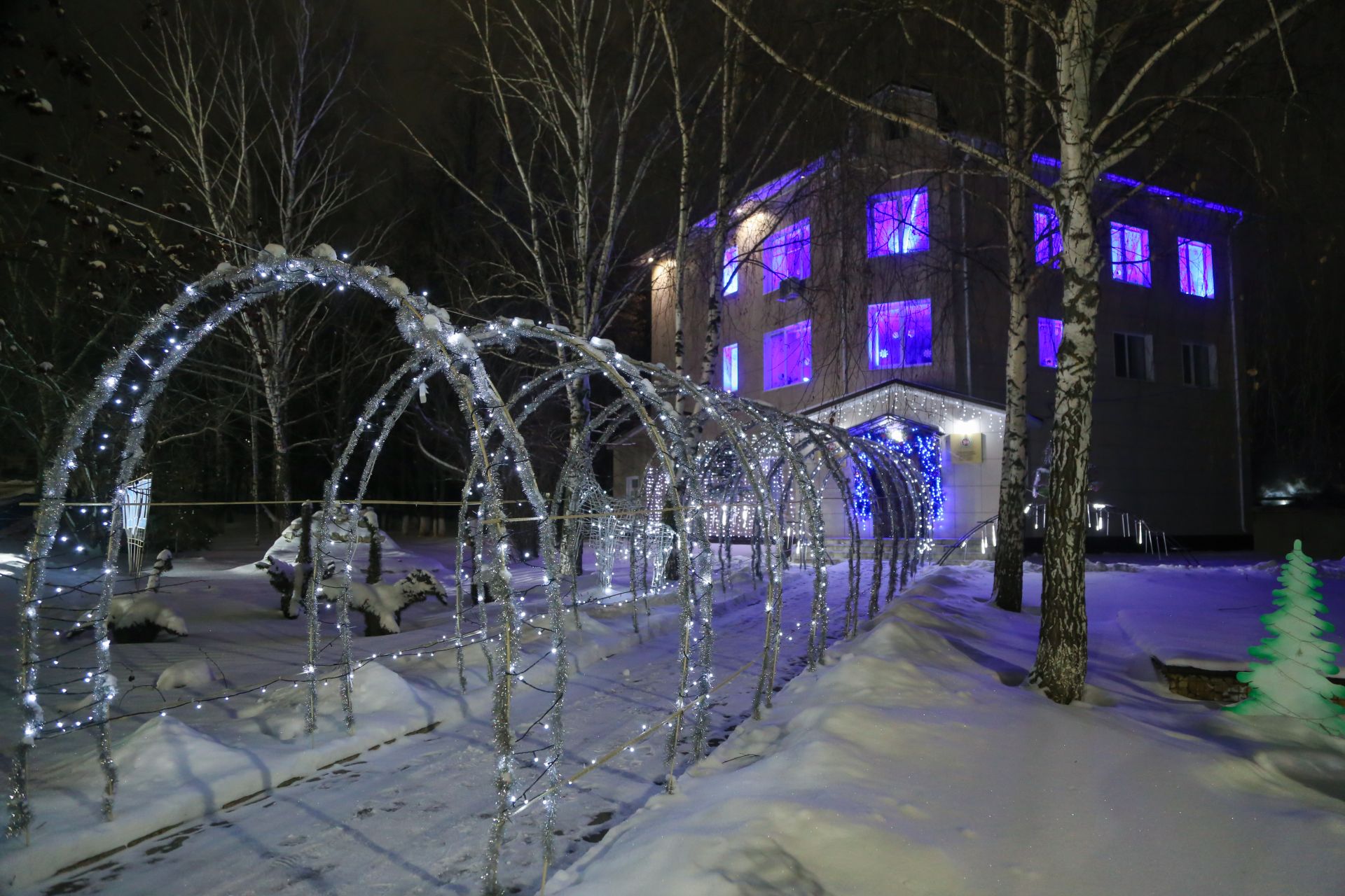 Новогоднее оформление 2025