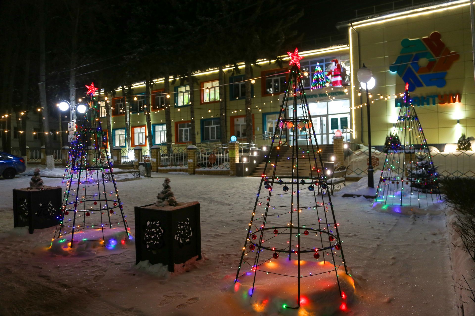 Новогоднее оформление 2025