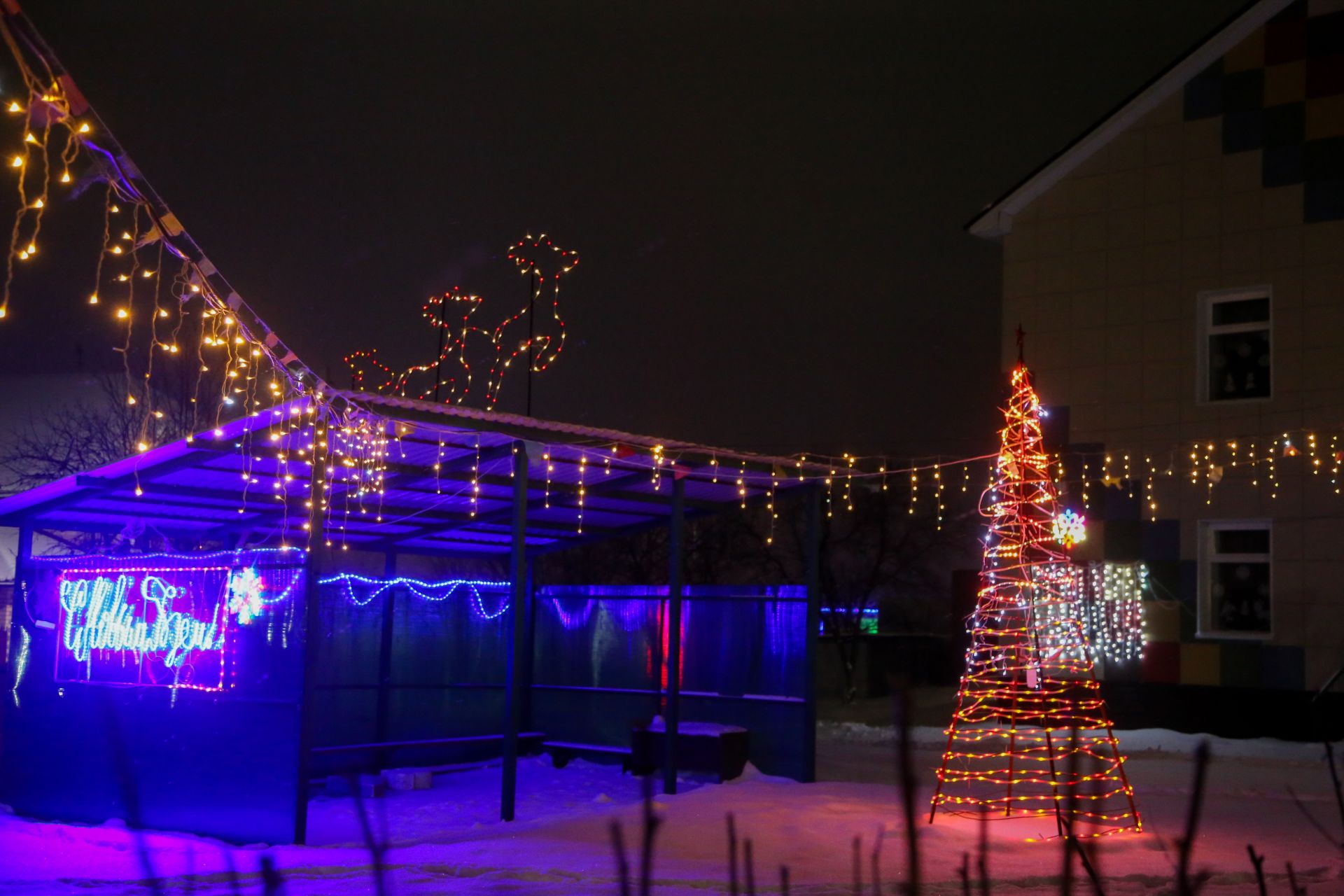 Новогоднее оформление 2025