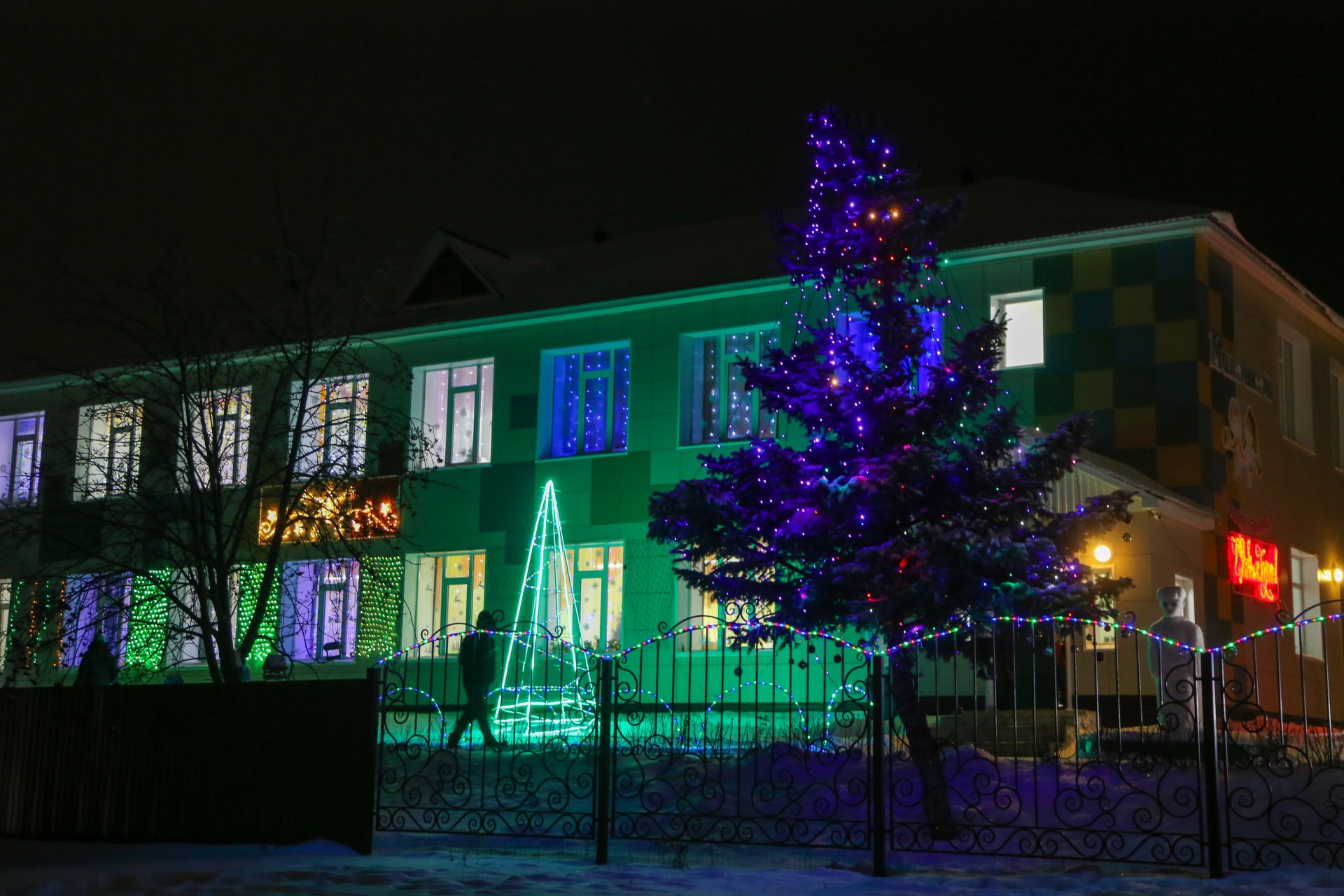 Новогоднее оформление 2025