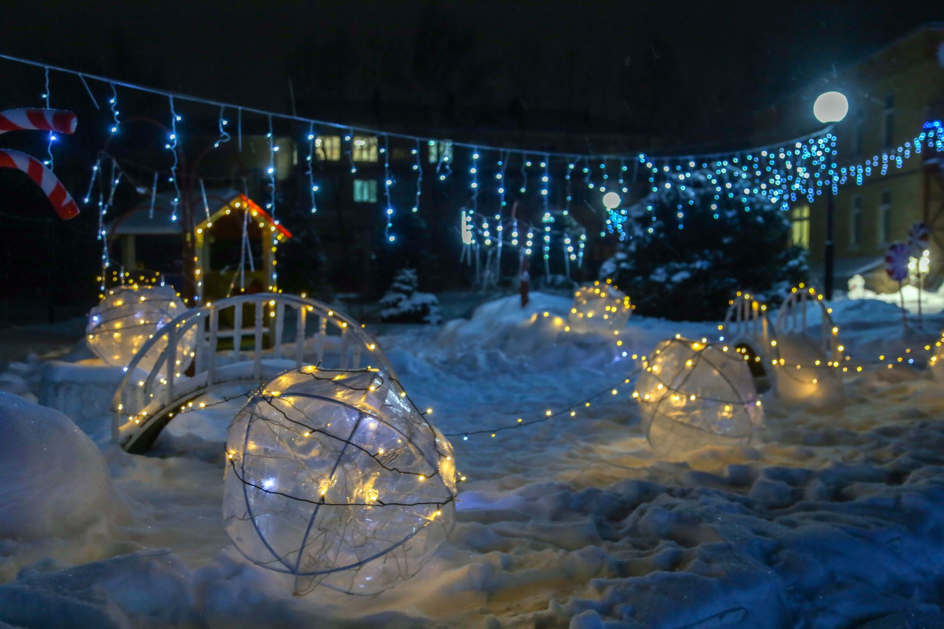 Новогоднее оформление 2025