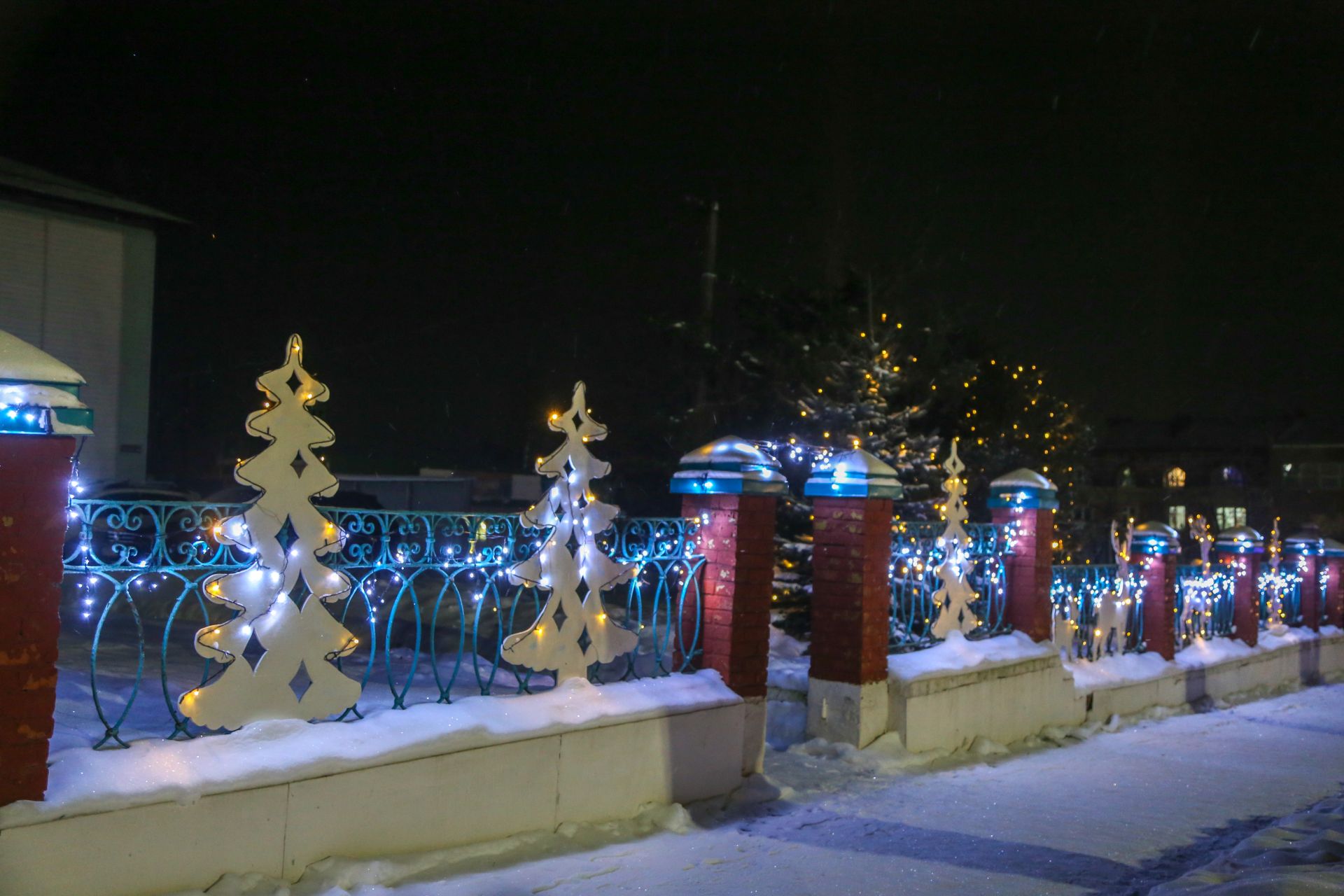 Новогоднее оформление 2025