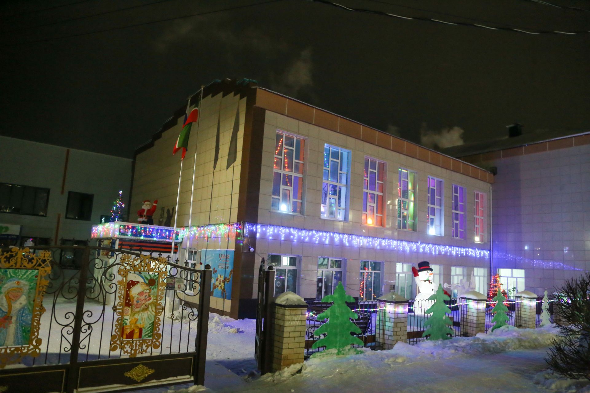 Новогоднее оформление 2025