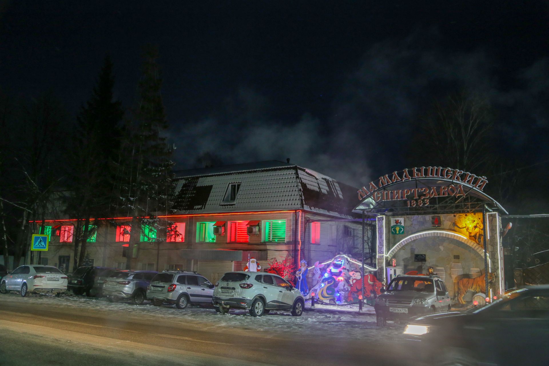 Новогоднее оформление 2025