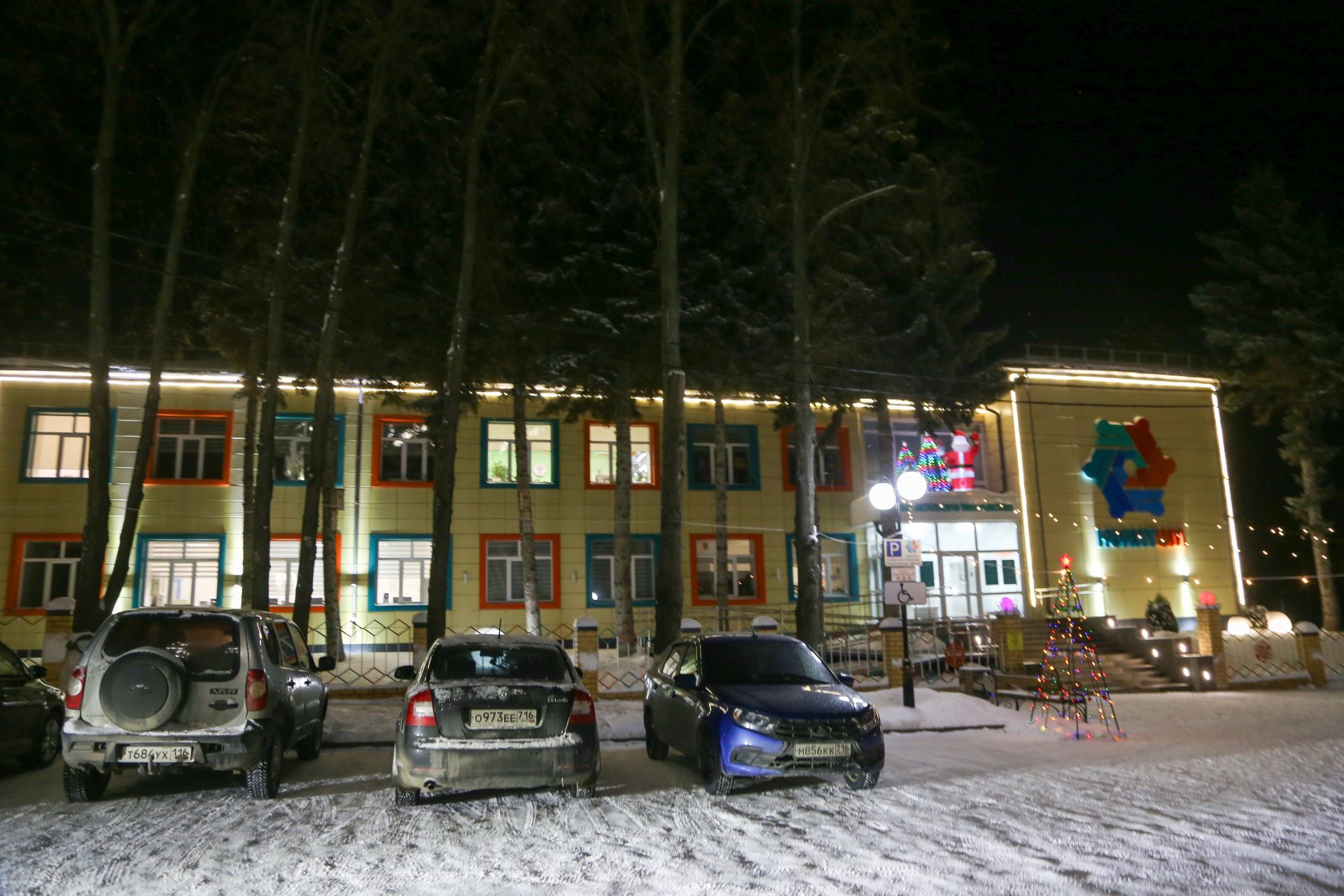 Новогоднее оформление 2025