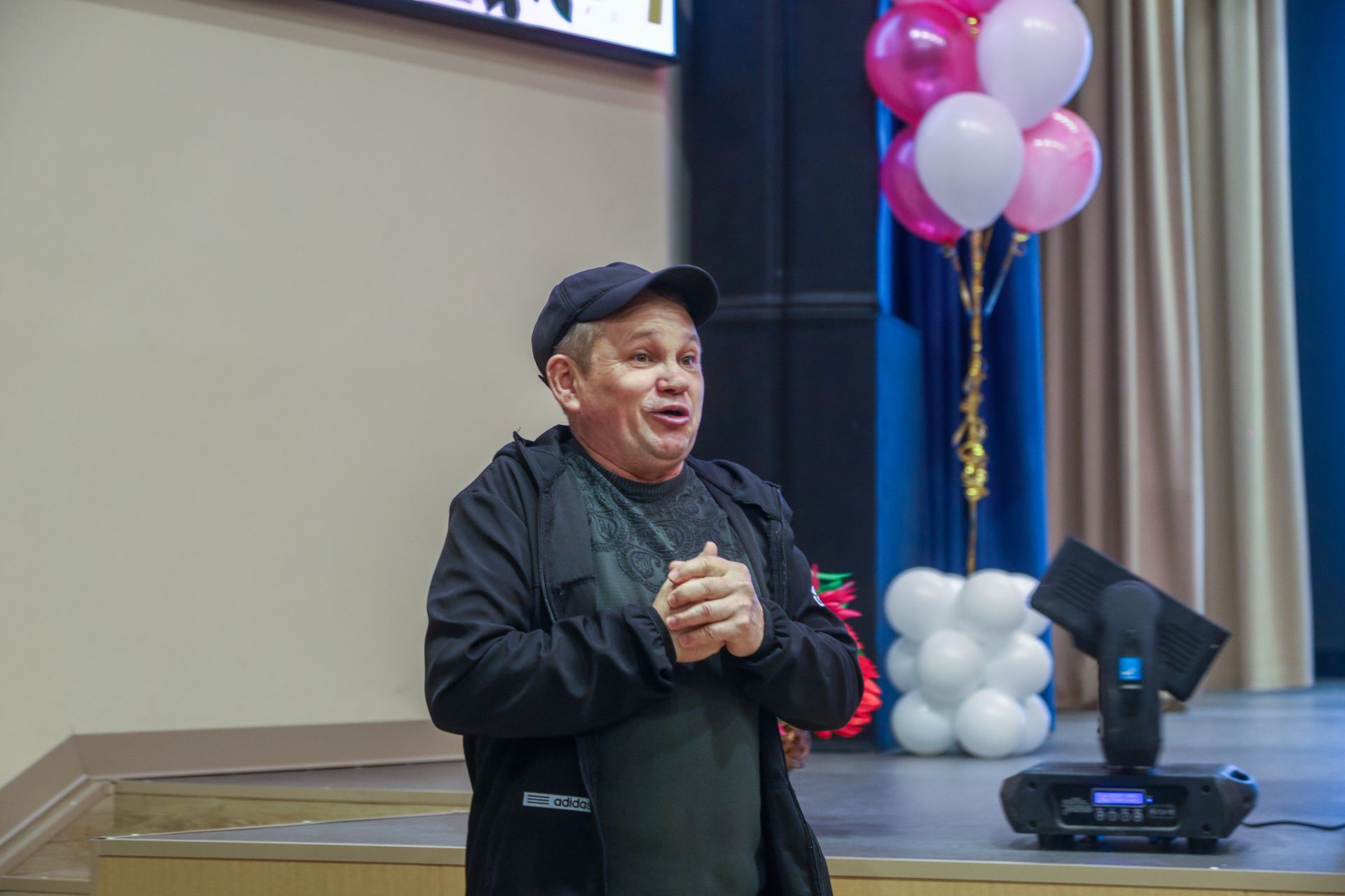 Праздничный концерт в честь Международного женского дня