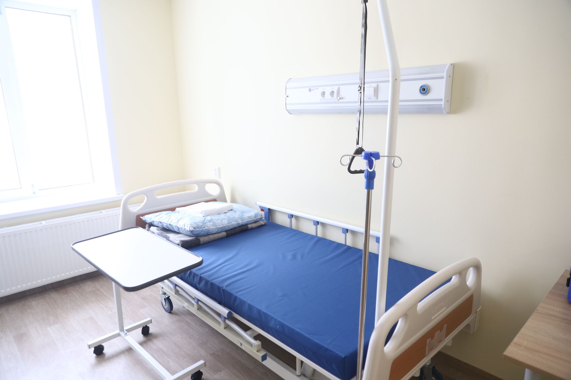 Открытие инфекционного отделения центральной районной больницы