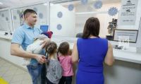 Две молодые многодетные матери из Мамадышского района получили выплату в размере 100 тысяч рублей