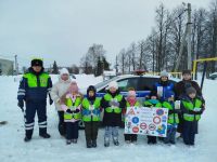 В Мамадышском районе дошкольники напомнили водителям о ПДД