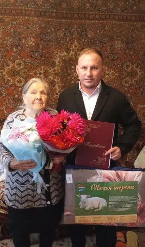 90-летний юбилей отметила жительница села Соколка Валентина Сарнакова