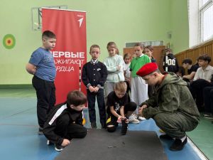 В школе №3 Мамадыша прошла патриотическая игра «Зарница 2.0»