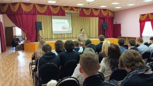 Мамадышские подростки встретились с психологом