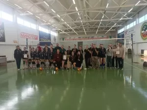 В Нижнем Таканыше разыграли волейбольный кубок