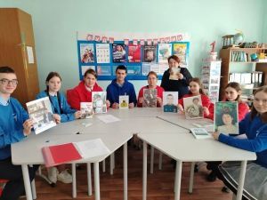 Всемирный день поэзии в Тавелях: юные чтецы открыли для себя творчество земляков