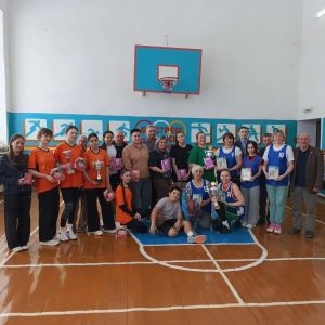 В Тавельской школе состоялись соревнования по баскетболу