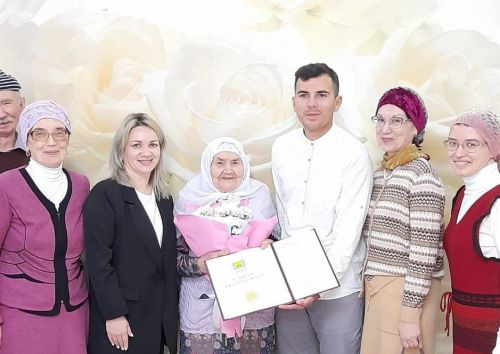 Жительница Мамадыша Марзия Гарипова отметила 95-летний юбилей