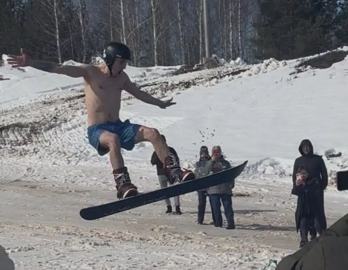 «Было жарко во всех смыслах: как на курорте «Вятка» проводили зиму