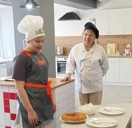 Юные повара сдали экзамен: в подростковом клубе зачёт кулинарной мастерской