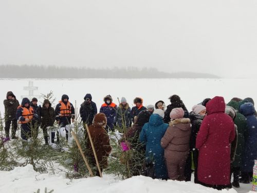Мамадышцам рассказали, кому противопоказано купаться в проруби