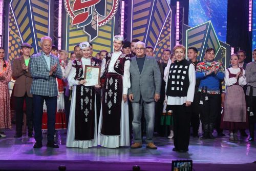 Мамадышская команда заняла первое место в зональном этапе фестиваля «Наше время – Безнең заман»