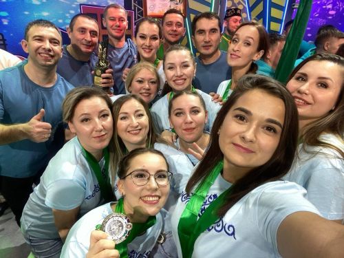 Мамадышская команда заняла первое общекомандное место на суперфинале XI ежегодного открытого республиканского телевизионного фестиваля творчества работающей молодежи «Наше время — Безнең заман»