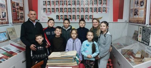 Верхнесуньским детям очень понравился музей «Молодая гвардия»